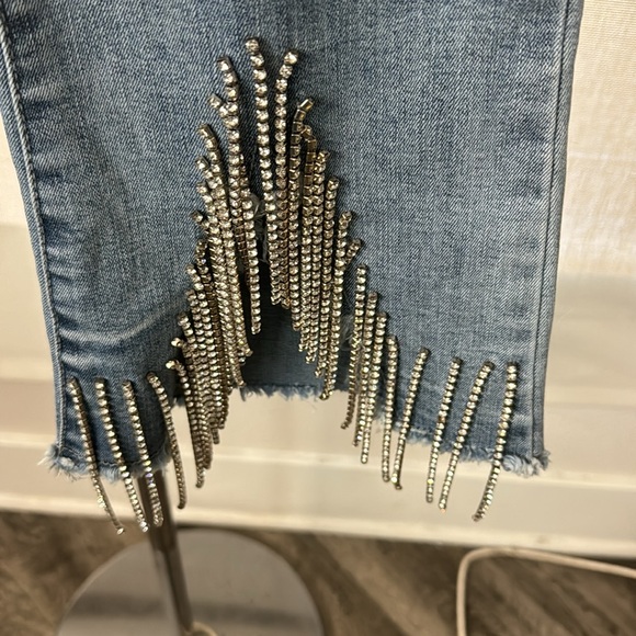 Forever 21 EUC Rhinestones Jeans - Picture 10 of 17